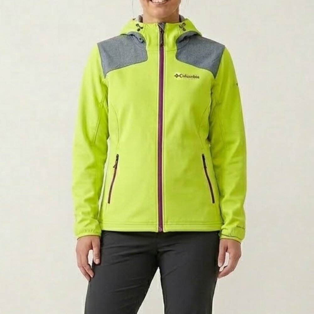 Columbia Women's Omni-Heat and Omni-Shield Jacket - Size M